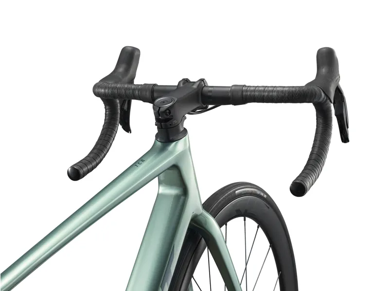 Giant TCR Advanced 0 Pro Compact 2026 Carbon Road Bike - Alpine Green-3