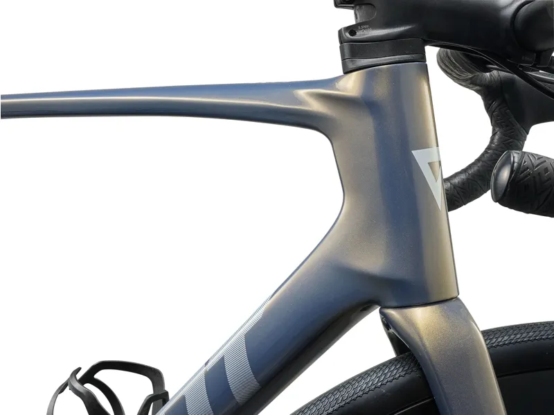 Giant Defy Advanced Pro 1 2027 Carbon Road Bike - Midnight Moon-4