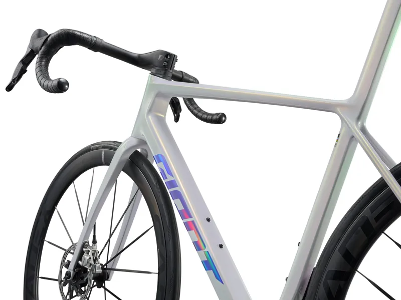 Giant TCR Advanced SL 0-Red 2027 Carbon Road Bike - Prism Pearl-4