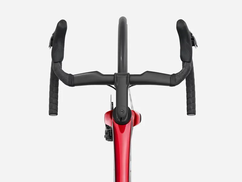 Trek Madone SL 7 2026 Carbon Aero Road Bike - Fury Red/Deep Smoke-2