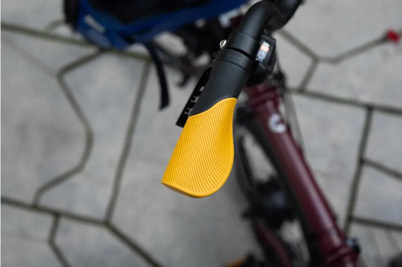 Brompton ColourLab Ergonomic Grips - Gold-3