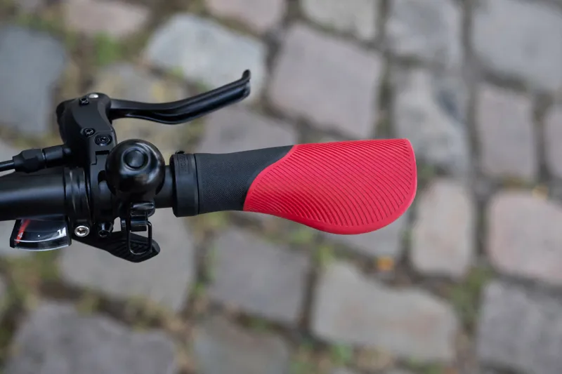 Brompton ColourLab Ergonomic Grips - Red-1