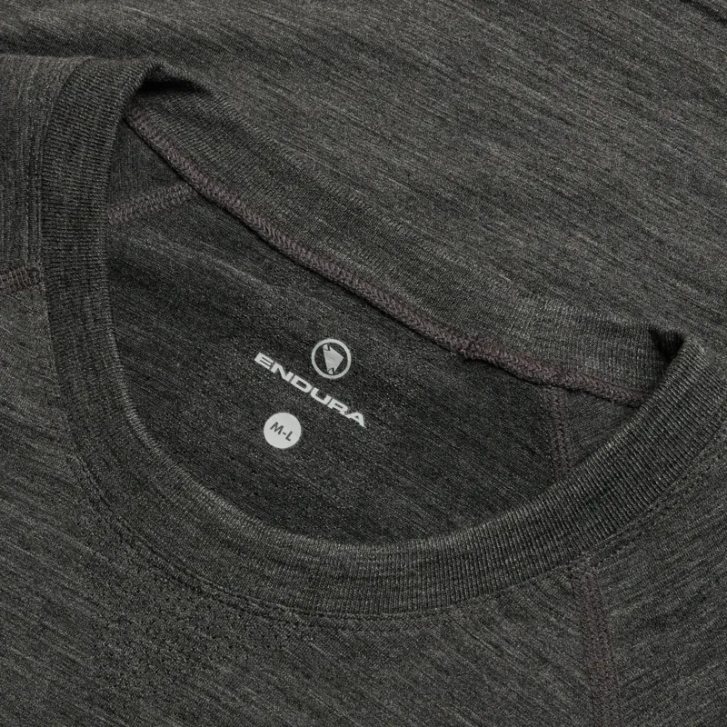 Endura BaaBaa Pro Short Sleeve Men's Base Layer - Grey-2