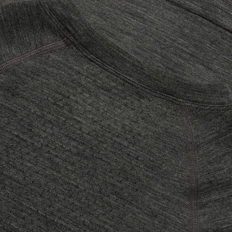 Endura BaaBaa Pro Women's Long Sleeve Base Layer - Grey-4