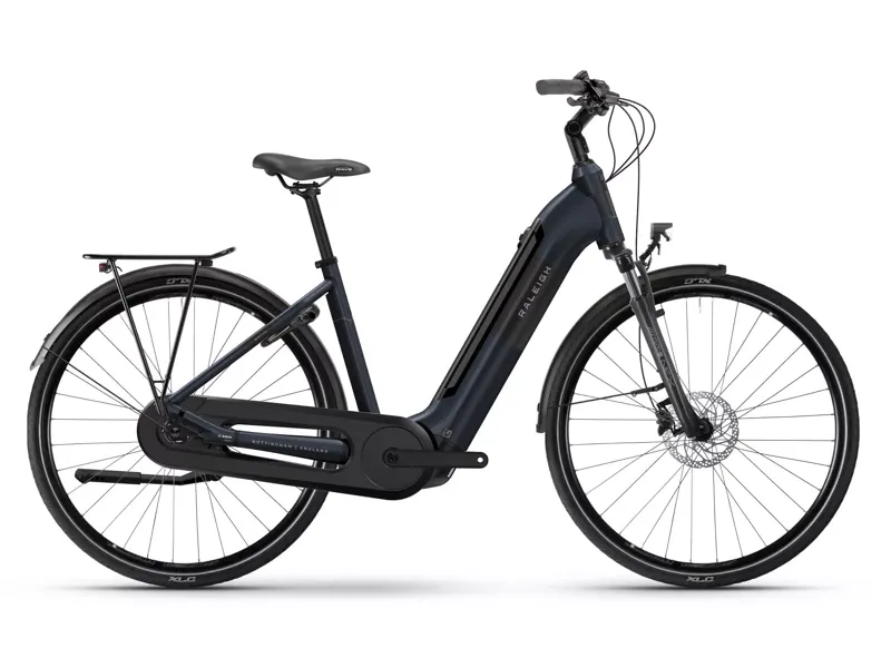 Raleigh Motus Hub Low Step 2026 Electric Hybrid Bike - Night Blue