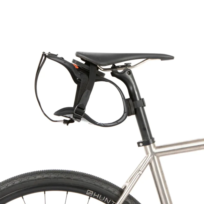 Restrap Race Saddle Bag - 7 Litres - Black-1