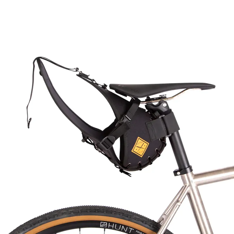 Restrap Saddle Bag - 8 Litres - Black-1