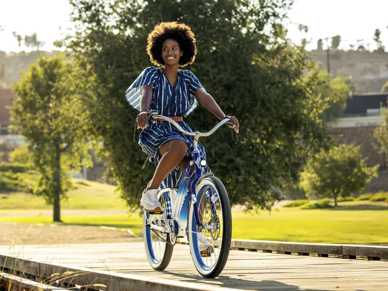 Electra Shibori Cruiser Go! Step Thru 2025 Electric Hybrid Bike - Indigo Fade-11