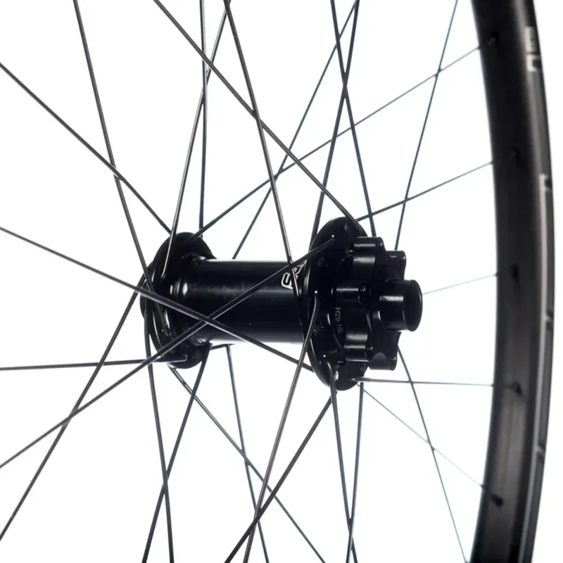 Stans Arch CB7 XDR 27.5 inch Tubeless MTB Rear Wheel - Black-2