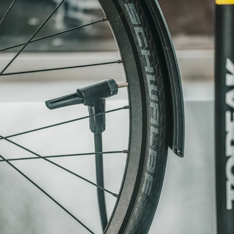 JoeBlow Sport EX 120psi Track Pump - Black/Yellow-3