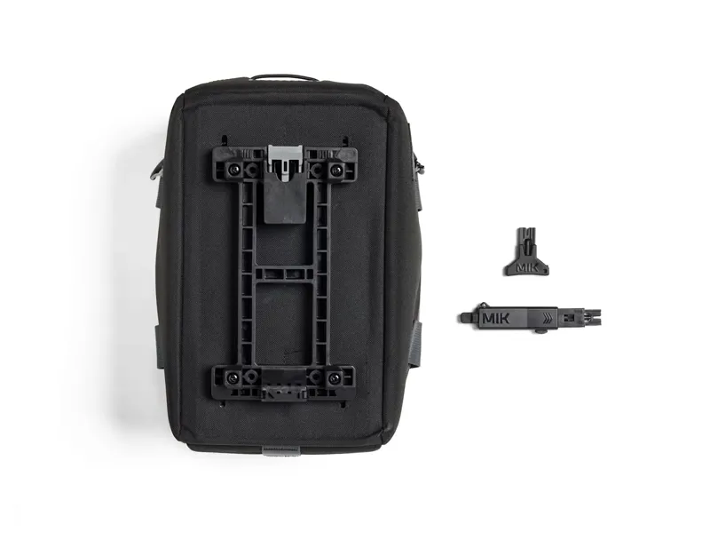 Trek MIK 2.0 Commuter Trunk Bag - 7 Litre - Black-3