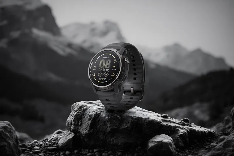 Coros Apex 4 GPS Outdoor Watch - 42mm - Black-5