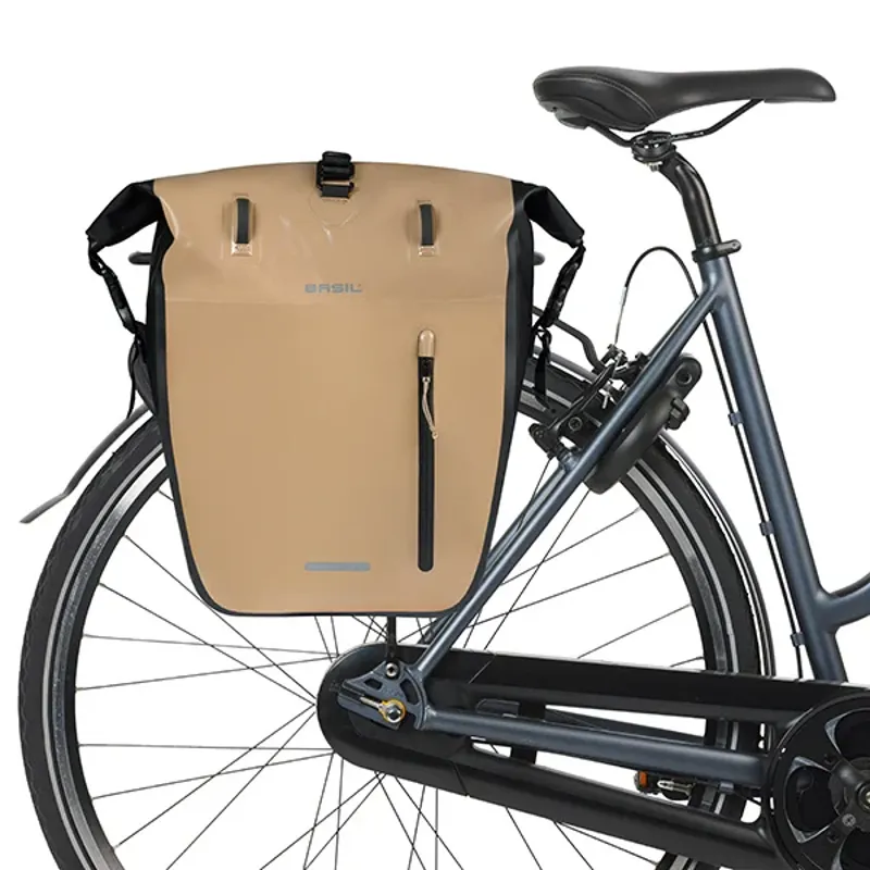 Basil Rivo Single Pannier Bag with MIK Hooks - 25-31 litres - Sand/Black-4