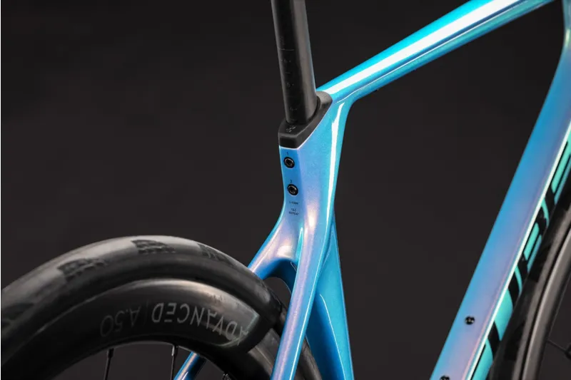 Cube Agree C:62 Pro 2027 Carbon Road Bike - Dream/Black-3