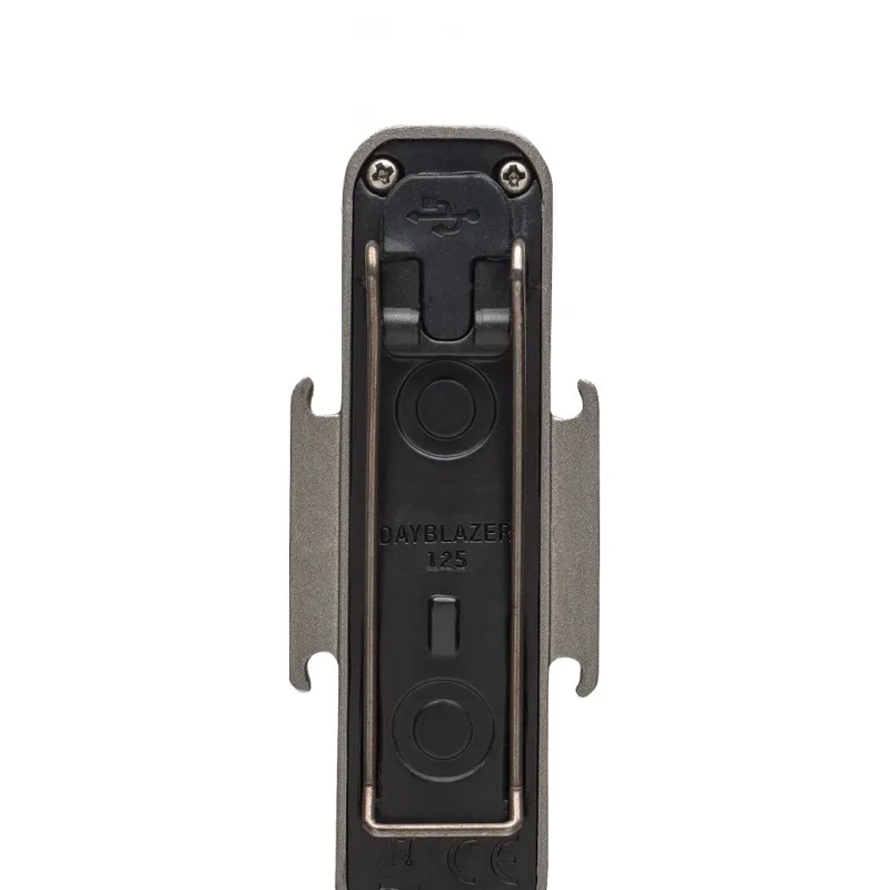 Blackburn Dayblazer 125 Lumen Rear Light-7