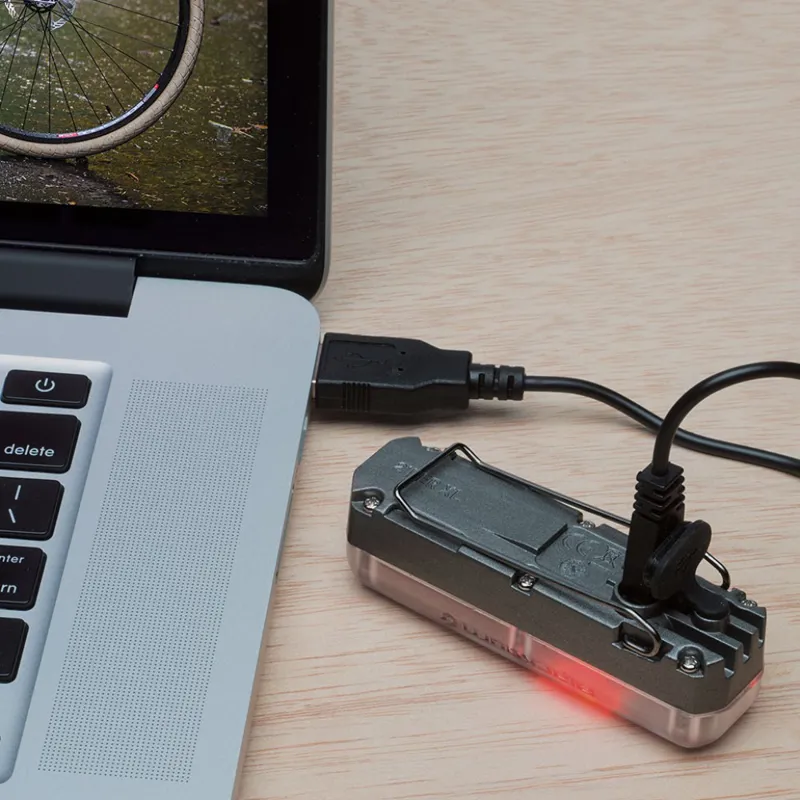 Blackburn 2Fer XL Front/Rear Light - 200/40 Lumens-7