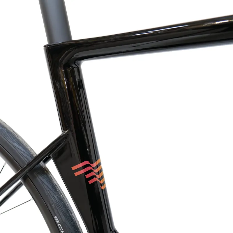 Basso Venta R 105 12x Aksium 2024 Carbon Road Bike - Magma Black-4