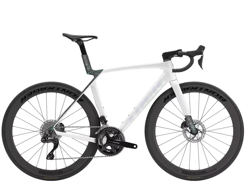 Trek Madone SL 6 2026 Carbon Aero Road Bike - Crystal White/Smoke