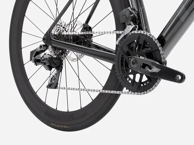 Trek Madone SL 6 AXS 2026 Carbon Aero Road Bike - Dark Star/Smoke-5