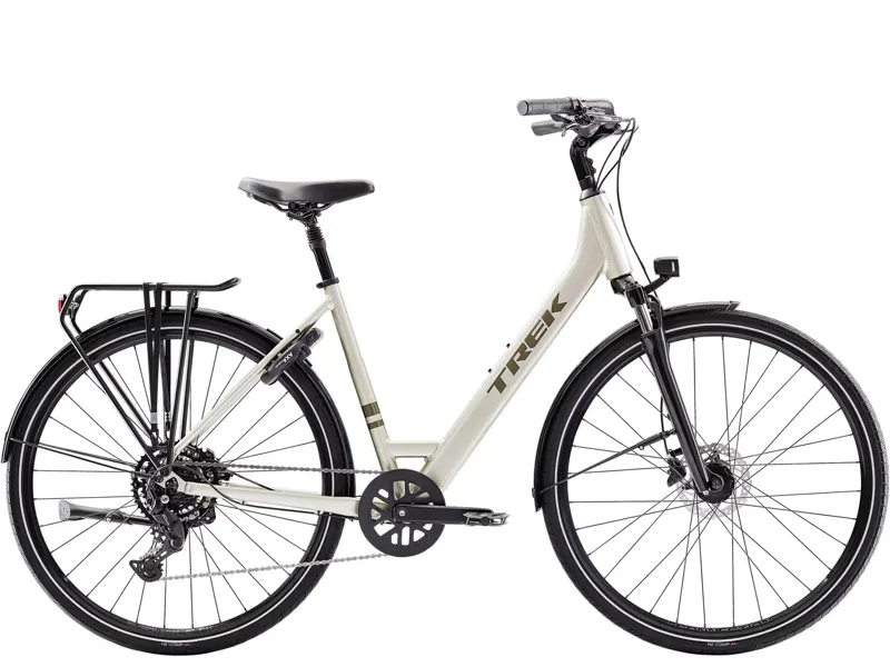 Trek Verve Lowstep Equipped 2026 Hybrid Bike Lunar Silver