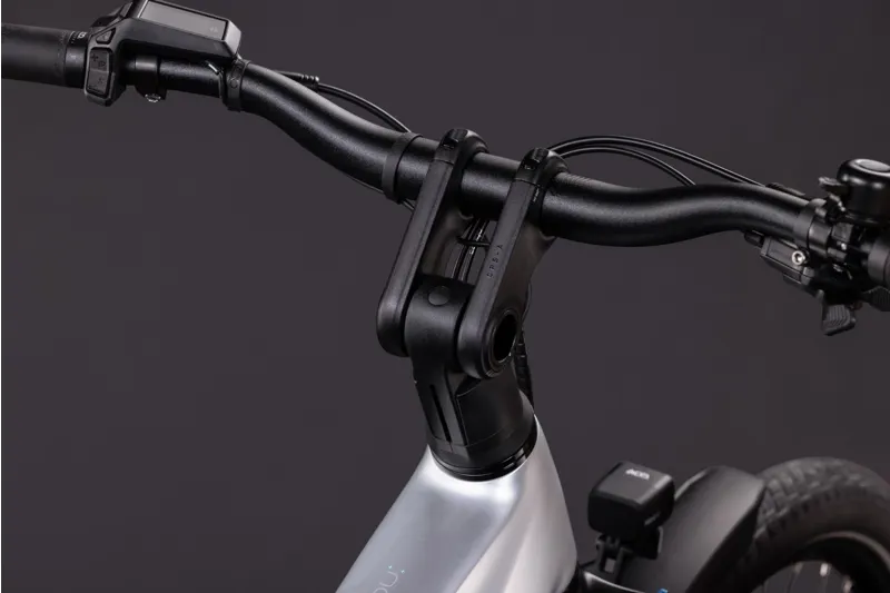 Cube Kathmandu Hybrid One 800wh 2027 Electric Hybrid Bike - Silverstar/Reflex-1