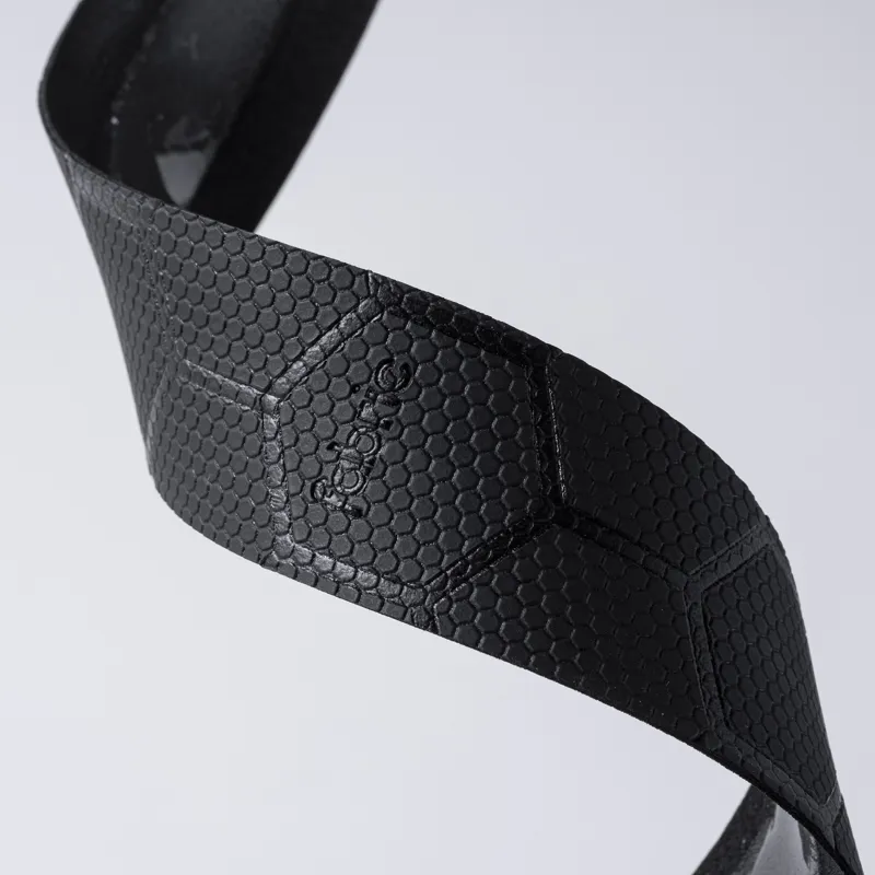 Fabric Hex Duo FHT- 04 Bar Tape - Black-1