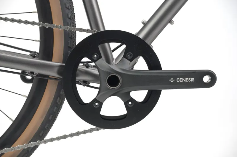 Genesis Croix De Fer 20 Flat Bar 2026 Gravel Road Bike - Greymiriquai-2