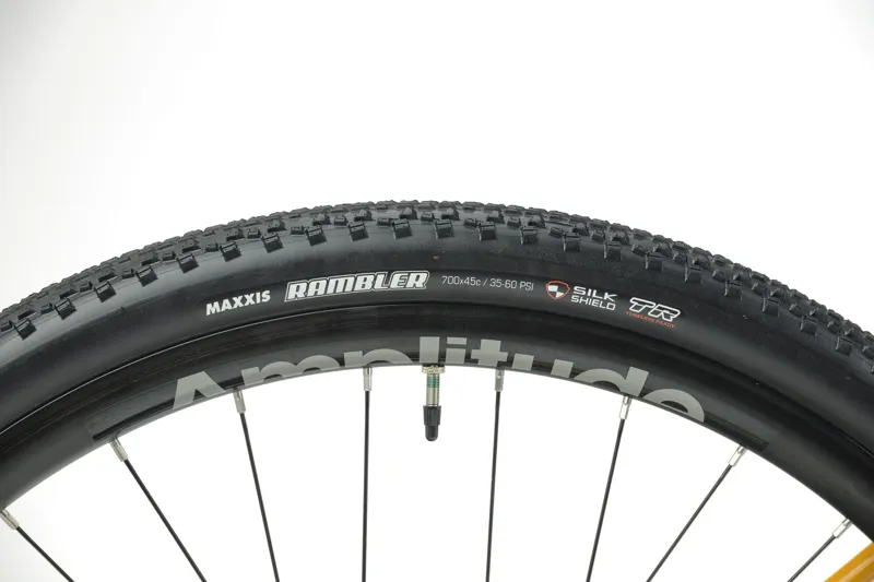 Genesis Croix De Fer 30 2026 Gravel Road Bike - Mortal Kumquat-3