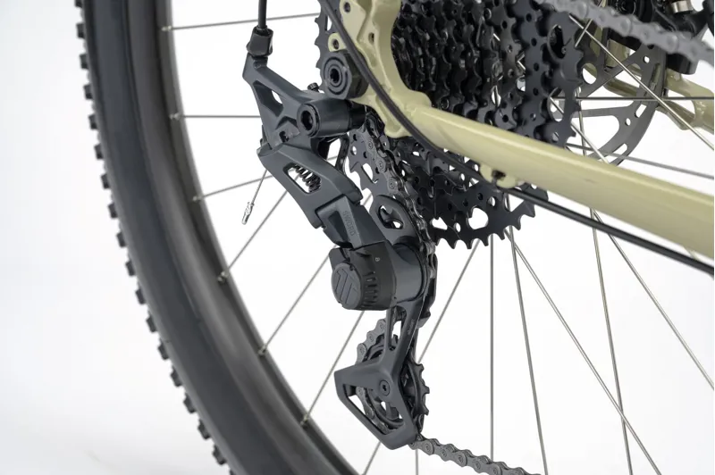 Genesis Vagabond 10 2025 Gravel Road Bike - Rolling Bones-9