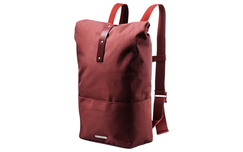 hackney_red_front_view_brooks_ 