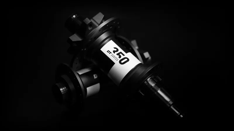 Dt Swiss 350 Classic Centre Lock 148 x 12mm Boost 28H SRAM XD MTB Rear Hub-1