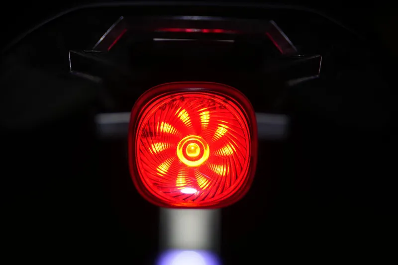 iGPSport TL50 Smart Tail Light-1