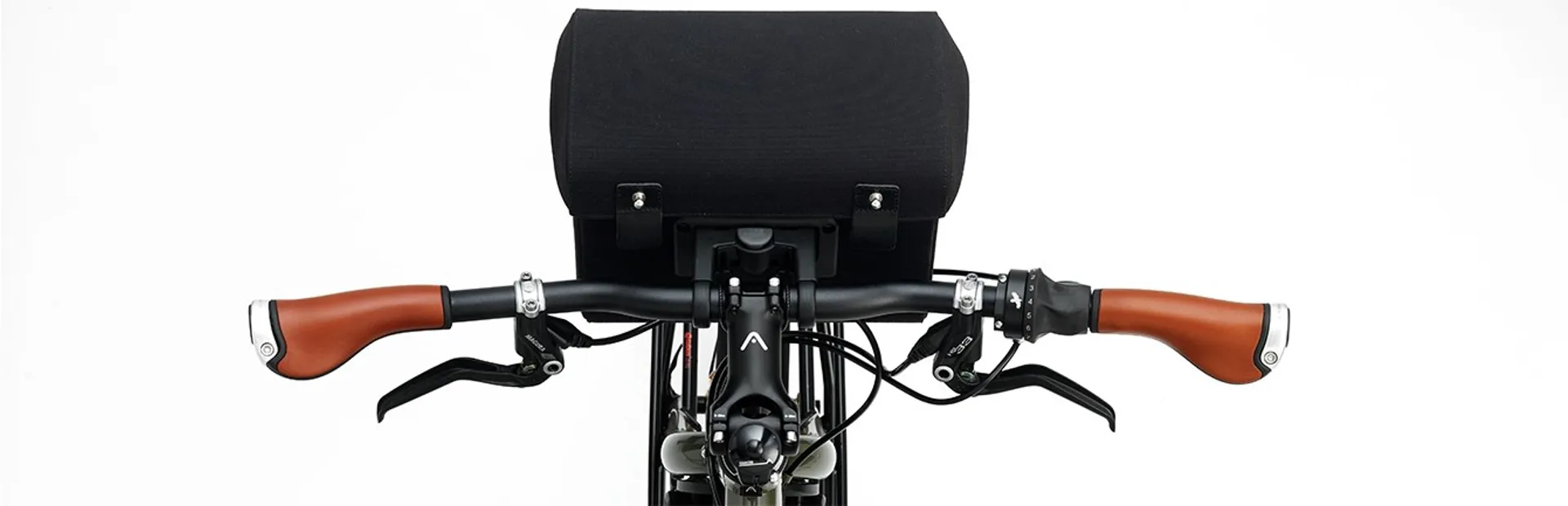 Brooks Isle Of Skye Handlebar Bag - 9L - Black