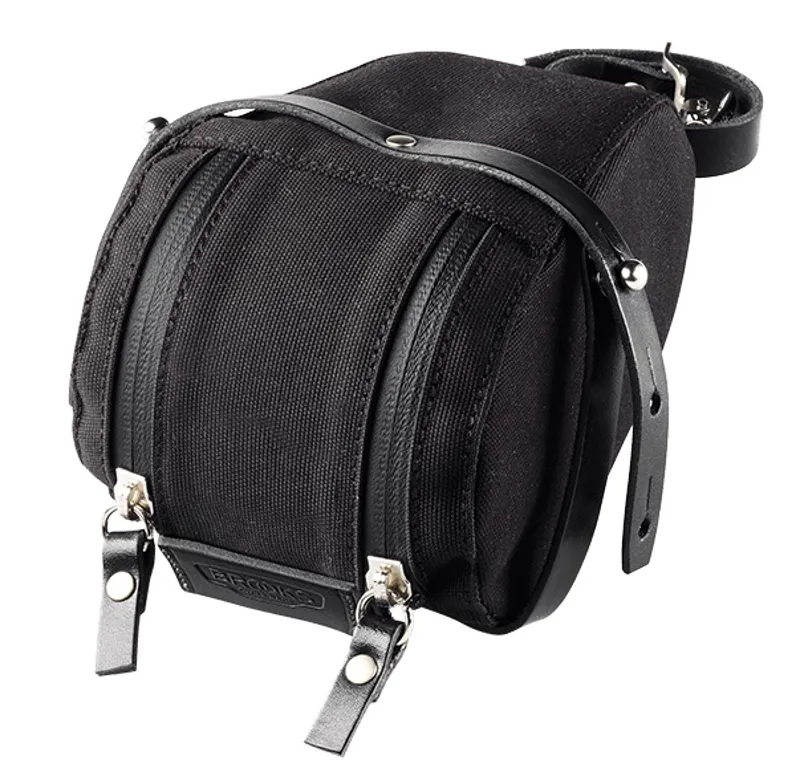 アクセサリー BROOKS Isle of Wight Saddle Bag isle_of_wight_small_bag_black_