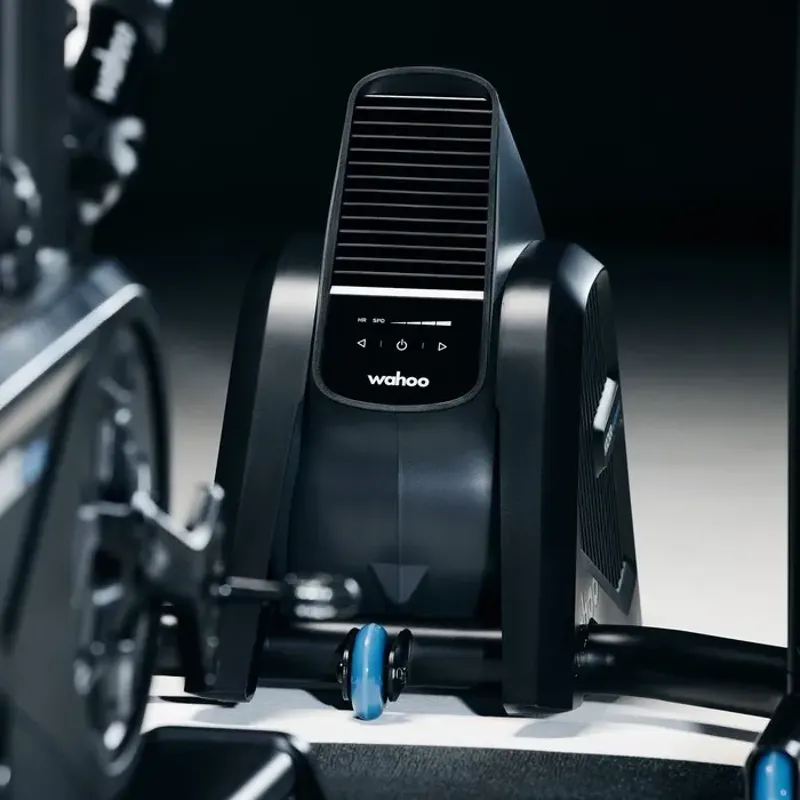 Wahoo Fitness KICKR HEADWIND Bluetooth Fan - Black-5