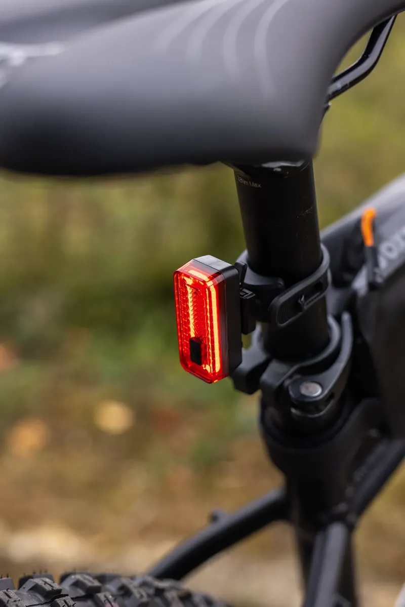 Oxford Ultratorch ST Commuter USB Light Set - Black-3