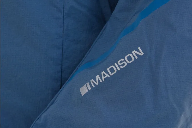 Madison Roam Lightweight Windproof Packable Women's Jacket - Lake Blue-7