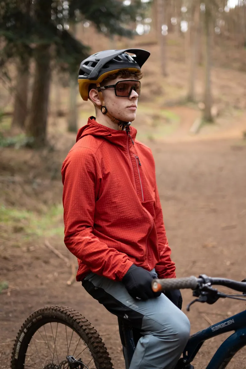 Madison Roam Thermal Trail Men's Jacket - Mineral Red-2