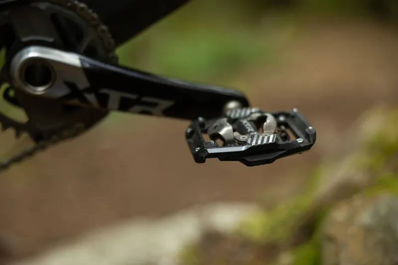 Shimano PD-M9220 XTR Trail Wide Platform MTB SPD Pedals - Grey/Black-6