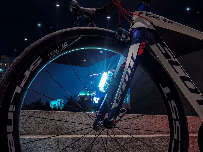 Topeak Whitelite Aero USB Front Light-3