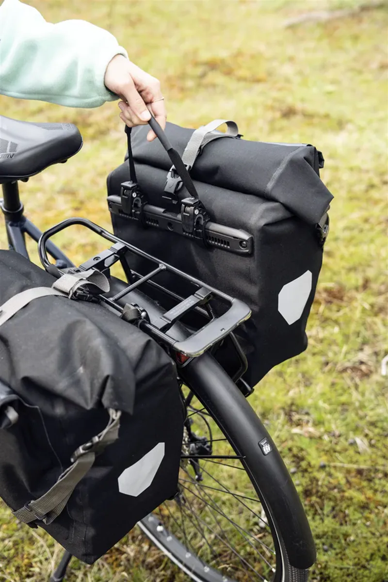 Ortlieb Back-Roller Plus QL2.2 20 + 3L Pannier Bag - Black-7