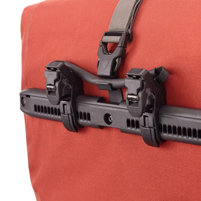 Ortlieb Back-Roller Plus QL2.2 20 + 3L Pannier Bag - Dark Chilli-4