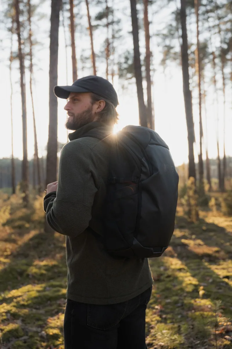 Quad Lock Traverse Backpack - 26 Litre - Black-4