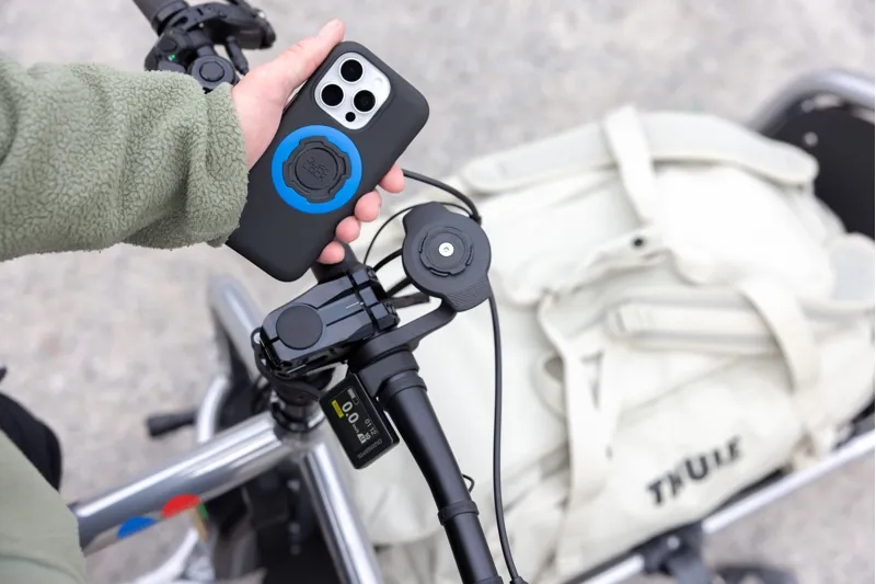 Quad Lock Waterproof Wireless Charging Head-2