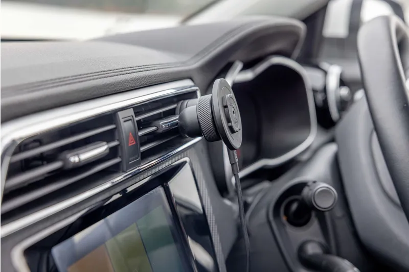 Quad Lock MAG Wireless Charging Head V2-4