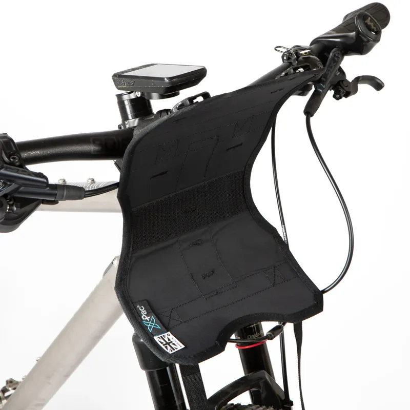 Restrap Race Flat Bar Handlebar Bag - 7 Litre - Black-9