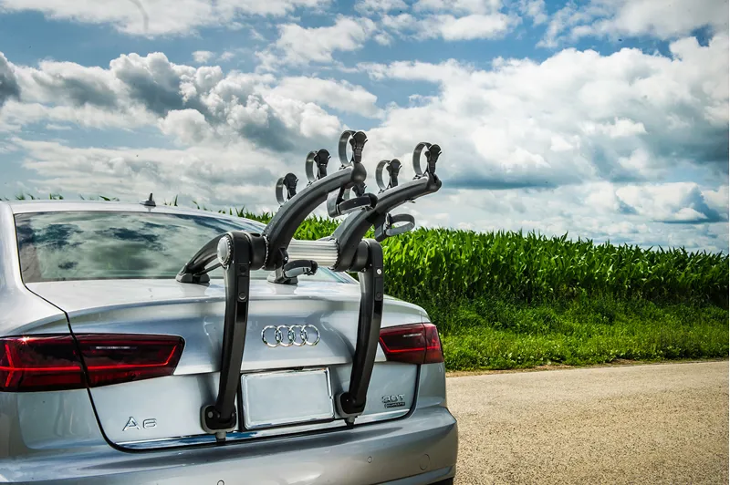 Saris SUPERbones 3-Bike Car Rack - Black-2