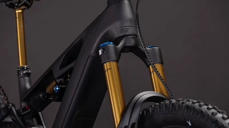 Cube Stereo Hybrid ONE77 HPC AT 800wh 2026 Electric MTB - Carbon/Gold-5