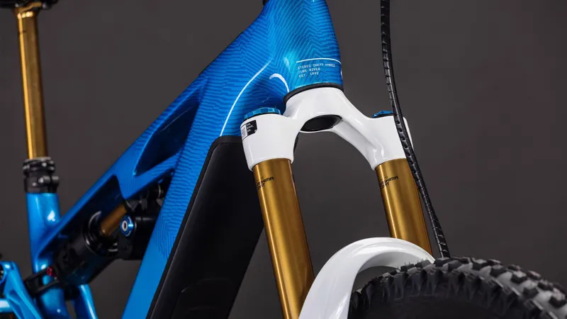 Cube Stereo Hybrid ONE77 HPC AT 800wh 2026 Electric MTB - Actionteam-3