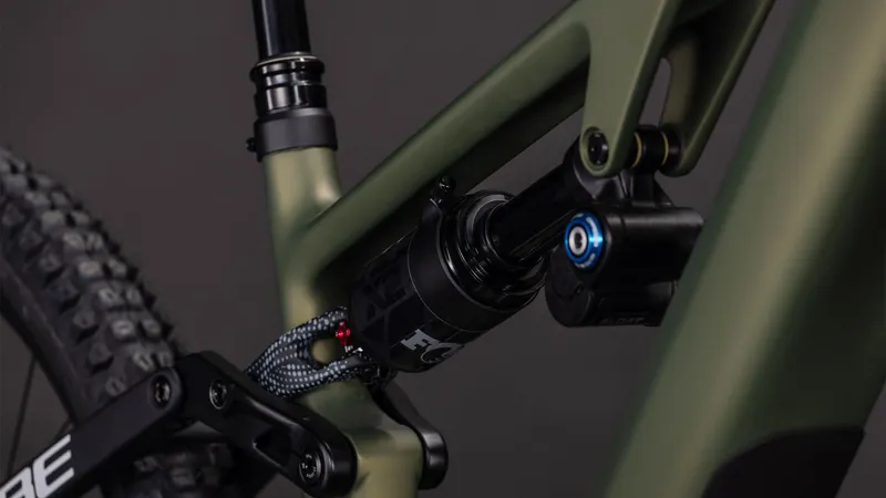 Cube AMS Hybrid ONE77 C:62 TM 600X 2026 Electric MTB - Reedgreen/Matrix-6